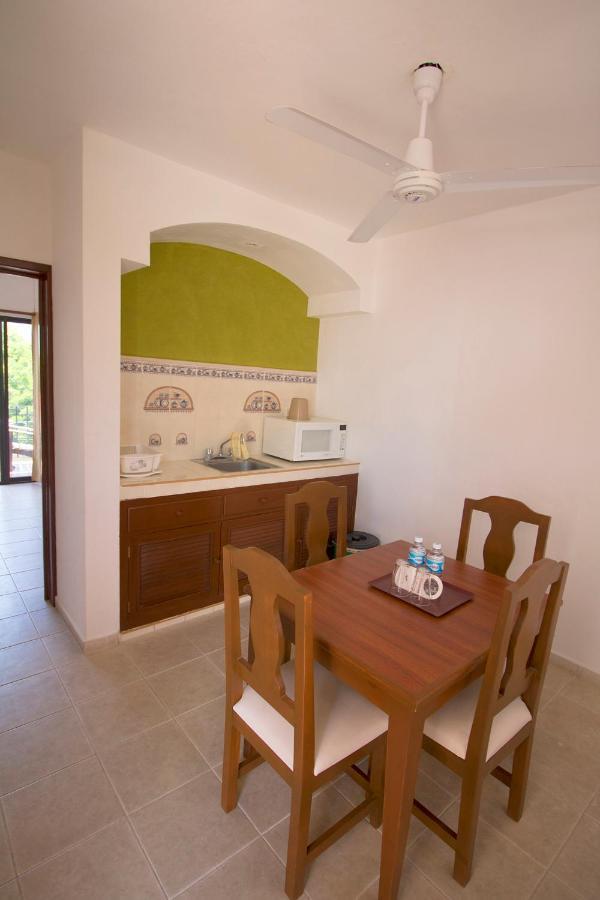 Chac Chi Hotel & Suites Isla Mujeres Exterior foto